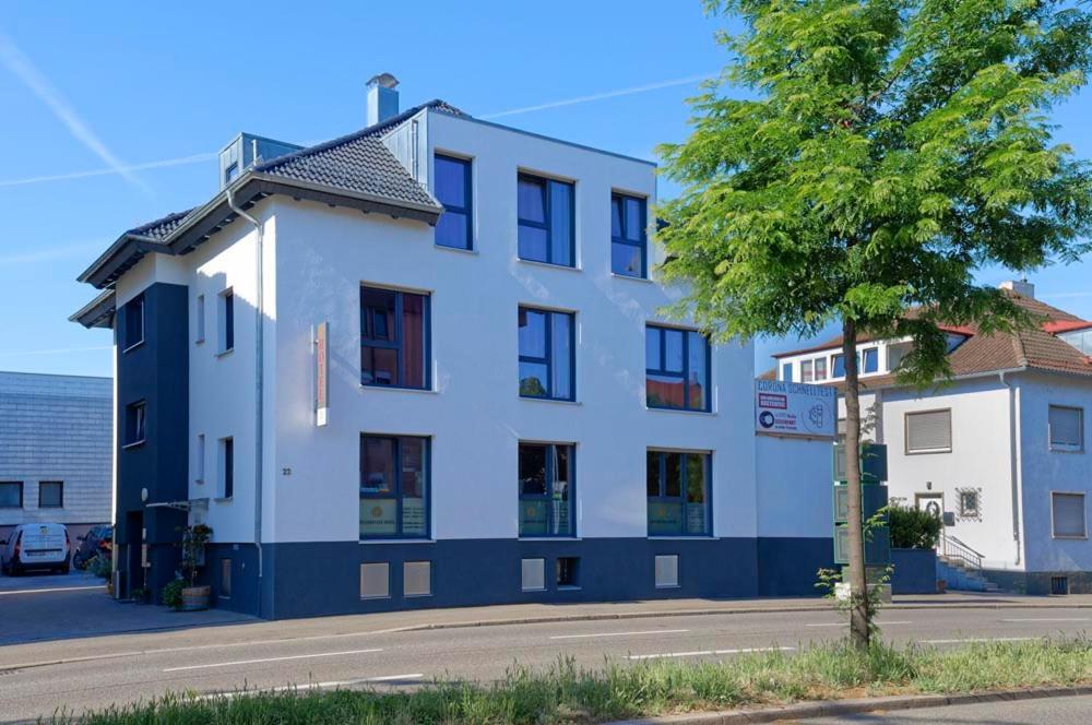 Heilbronner Hotel Am Schoenen Theater Exterior photo